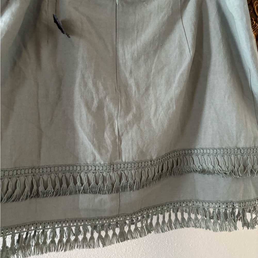 Lulu's Green Tassel Mini Skirt - Picture 3 of 4